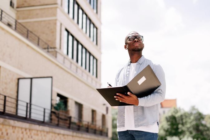 AdobeStock_858941466 AdobeStock_858941466